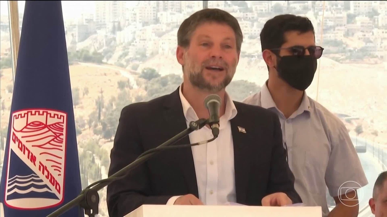Ministro de Israel anuncia plano para acelerar colonização e anexação da Cisjordânia
