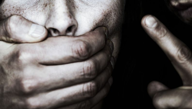 Proteção às mulheres: Ligue 180 recebe denúncias 24h, todos os dias