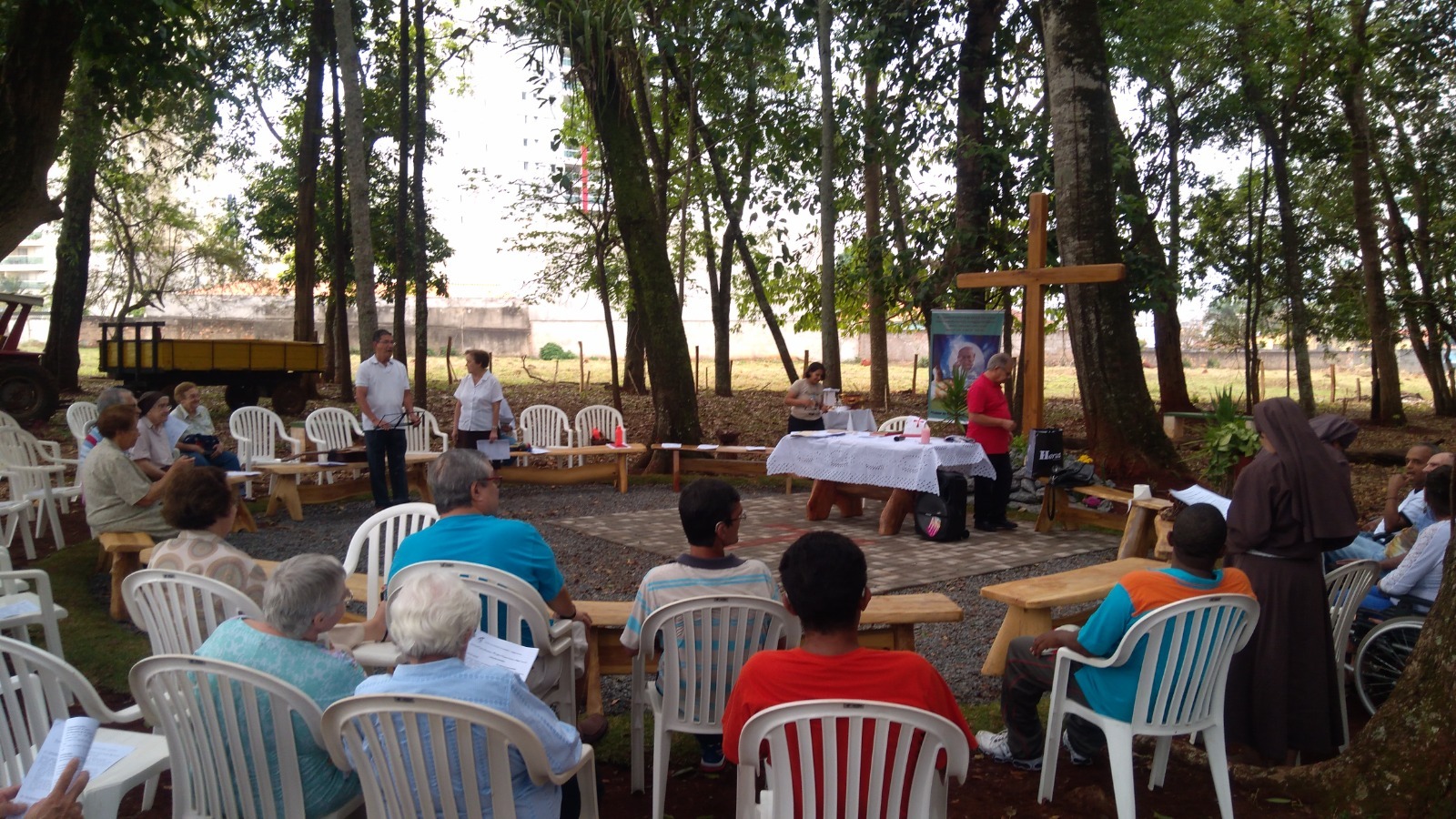 Caminhada ecológica marca 80 anos das Irmãs Franciscanas de Allegany