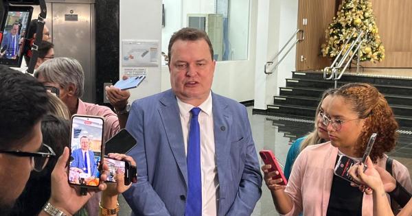 Pivetta deve abrir mão para Max ser governador