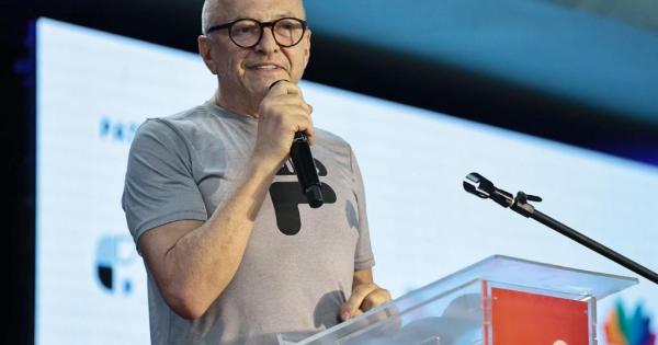 "Objetivo do Governo de MT é colocar a educação pública entre as três melhores do país", afirma governador Otaviano Pivetta