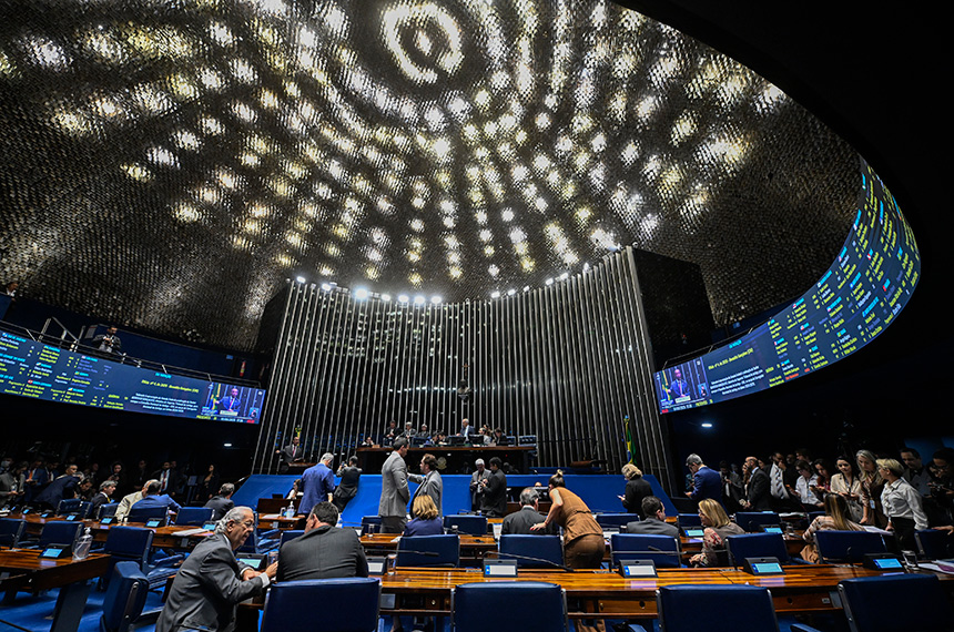 Rede de comunicação de MT e federação de fomento comercial serão homenageadas