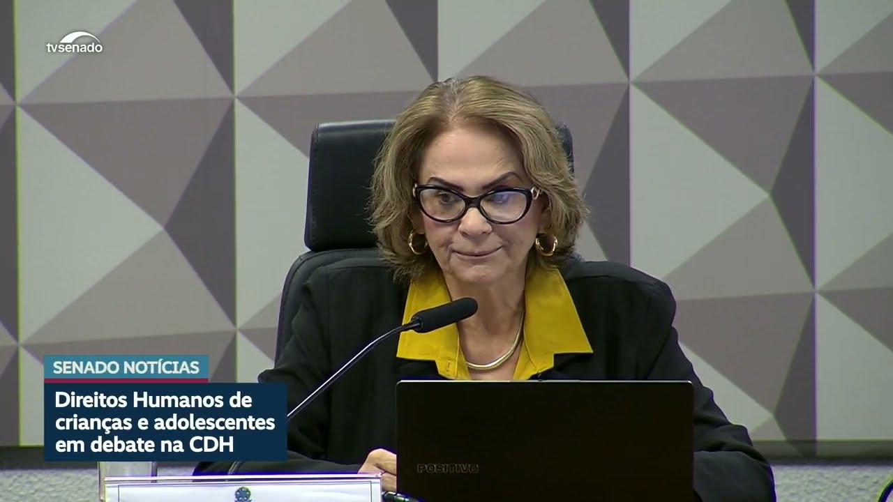 Vídeo: Proteger crianças e adolescentes no ambiente digital é desafio, aponta debate