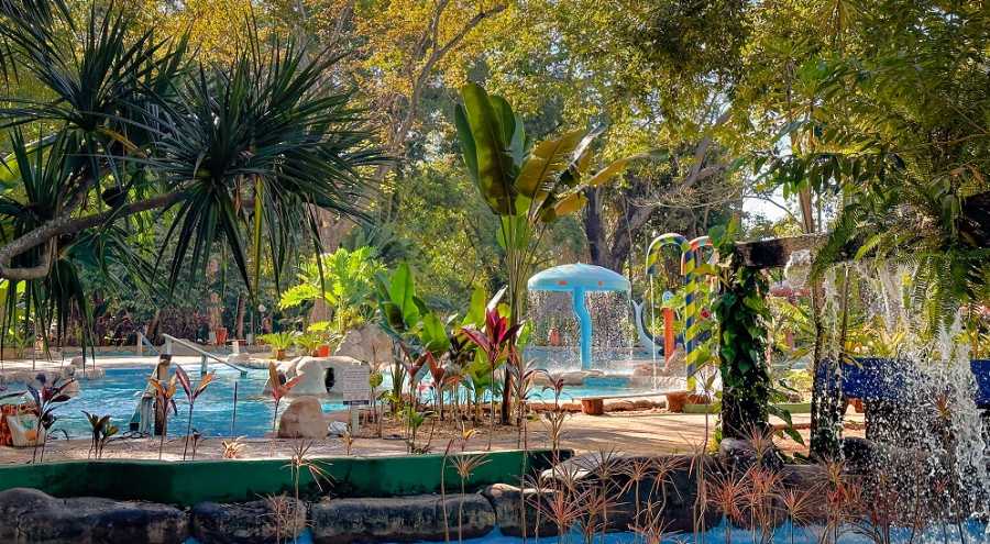 Parque das Águas Quentes estará aberto todos dias em julho